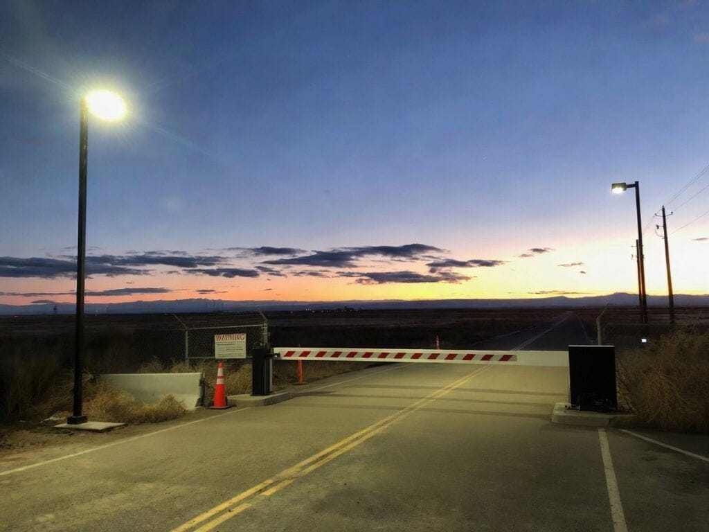 08