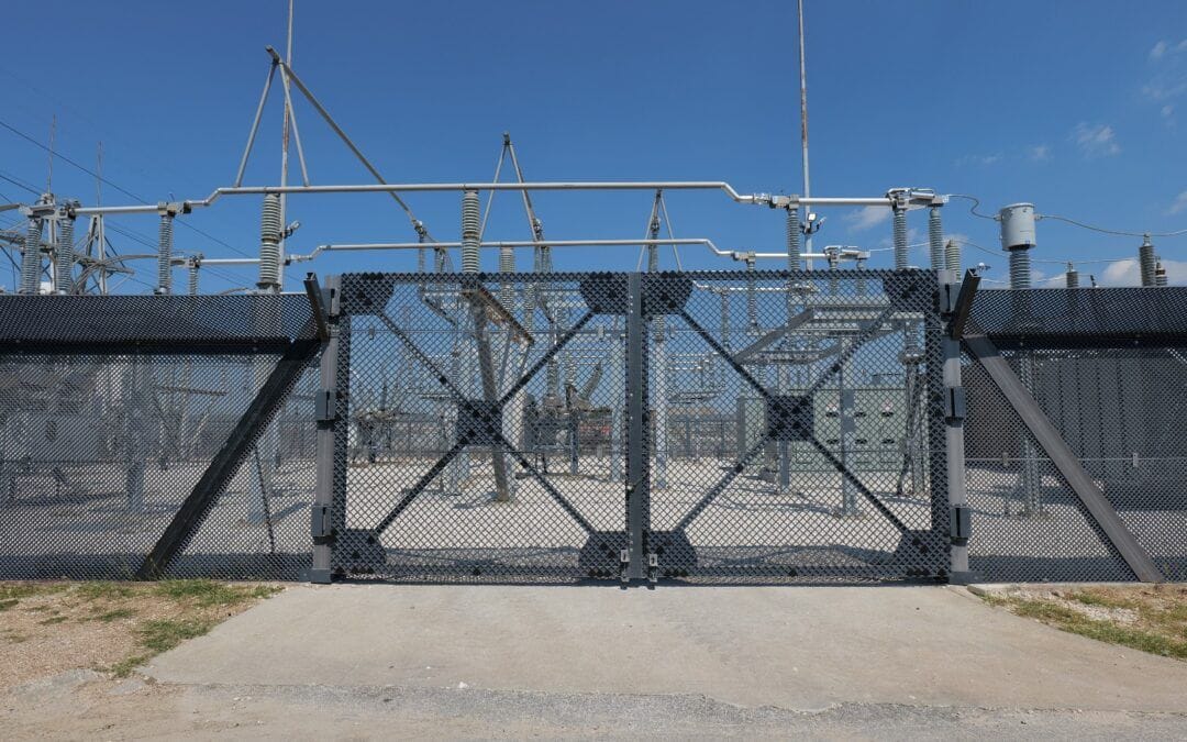 7 Common Security Fencing Applications in Utility and Power Operations
