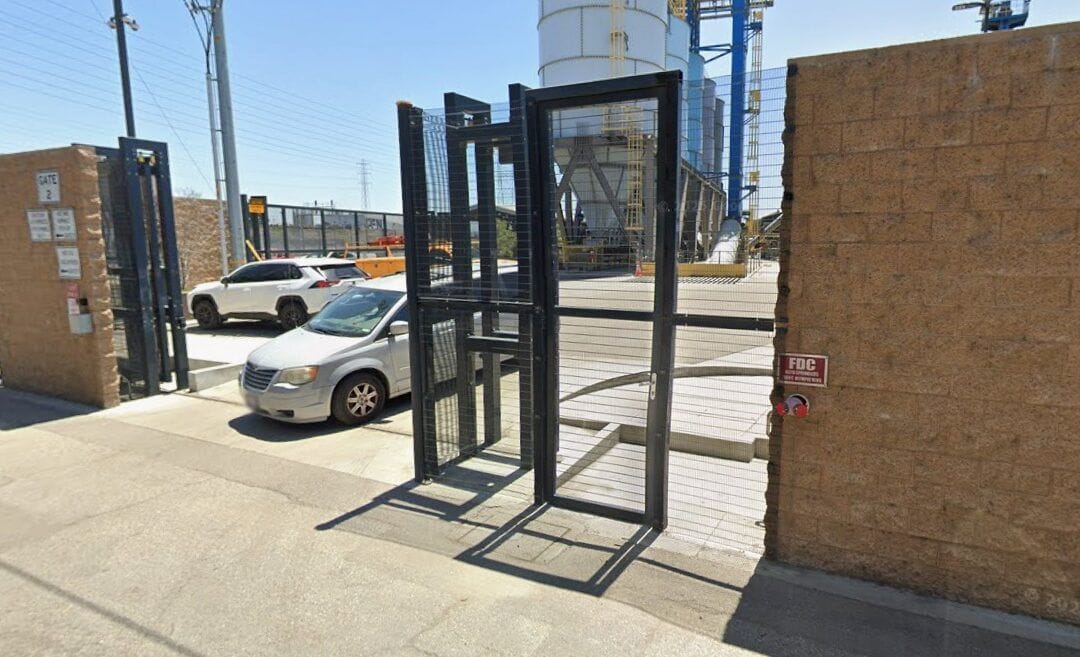 Integrating Vehicle Barrier Gates With SecureMesh™ for Full Perimeter Control